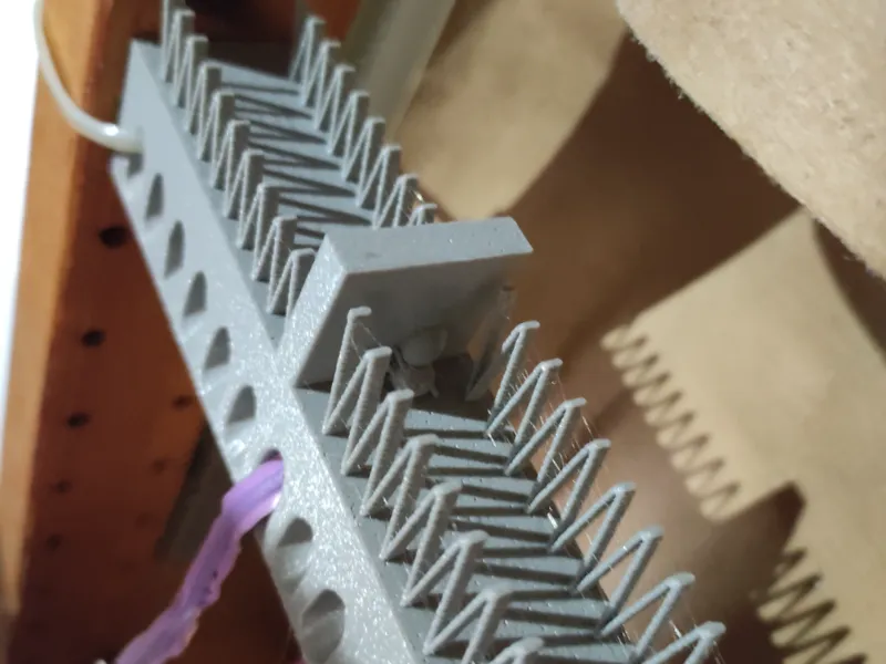 Grube Fly Spider Bridge Diorama