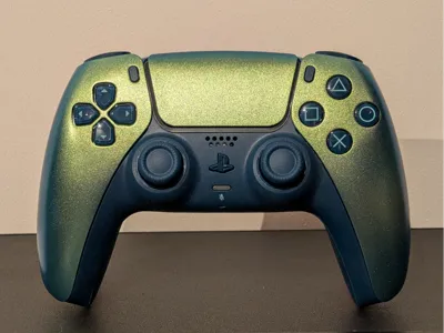 True Invisible DualSense Stand (PS5 Controller)
