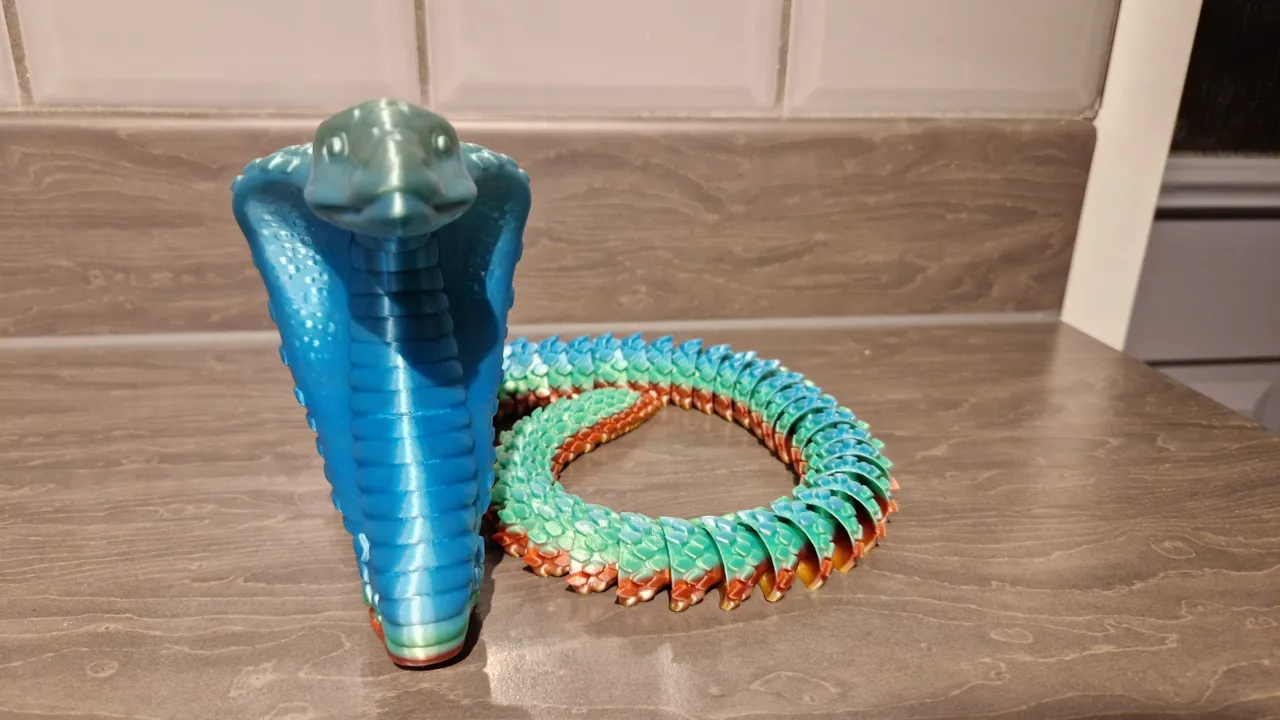 Articulated cobra snake view 2