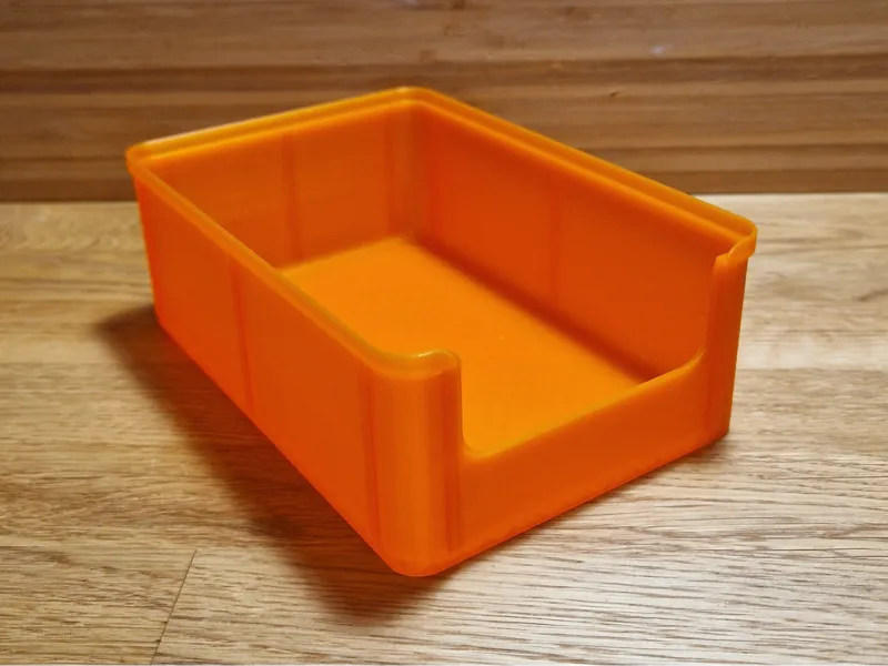 Storage bin