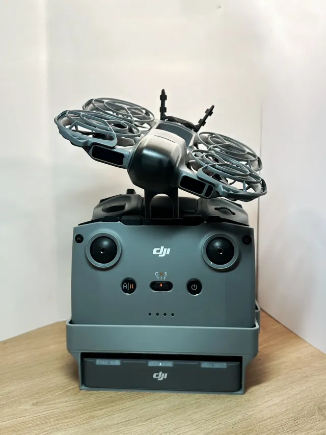 DJI Neo 2 დისპლეის სტენდი