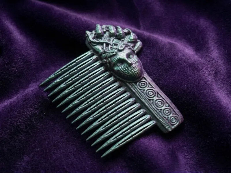 Tuck_Comb_001