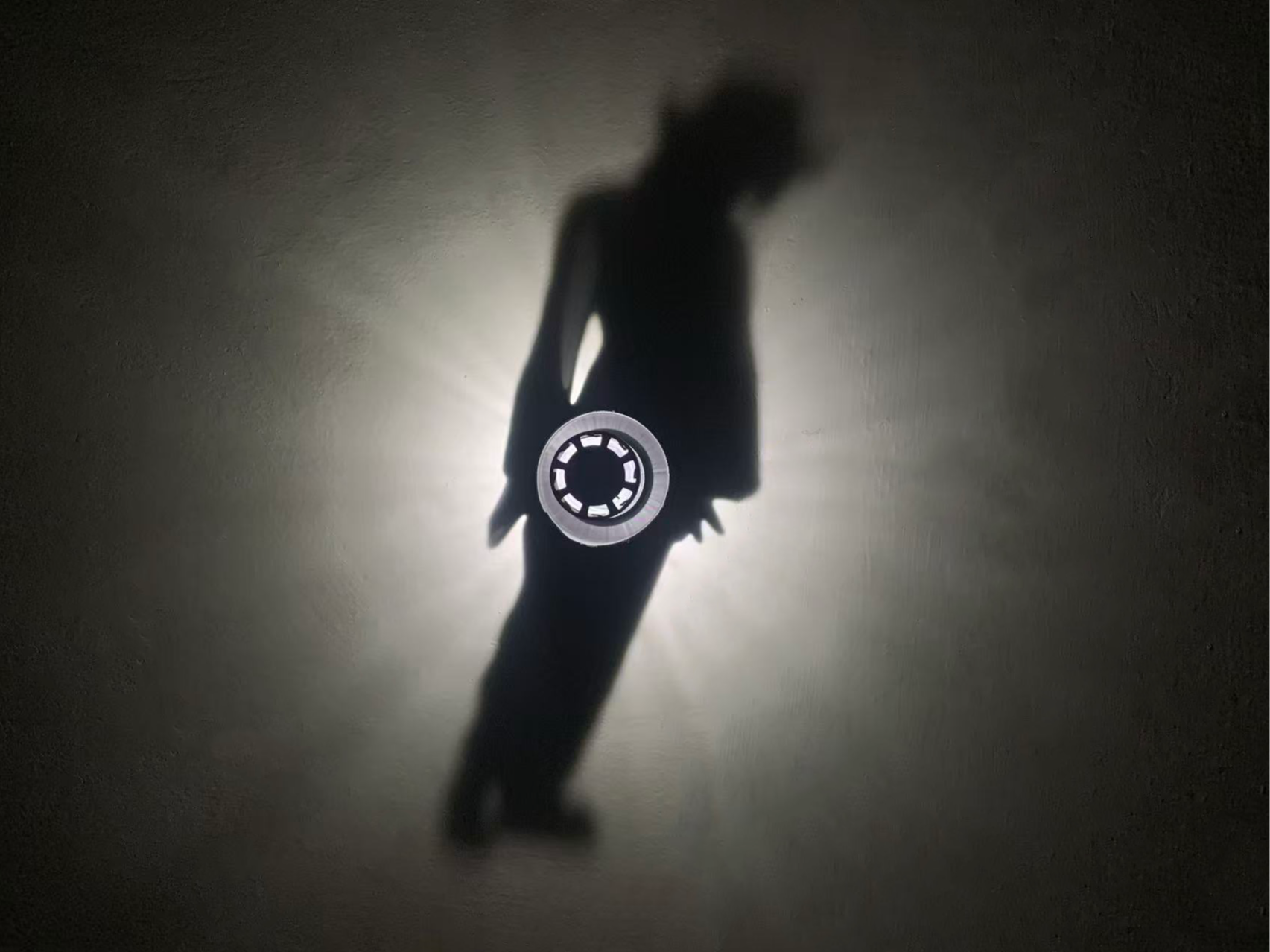 MJ Anti-Gravity Silhouette Light Art