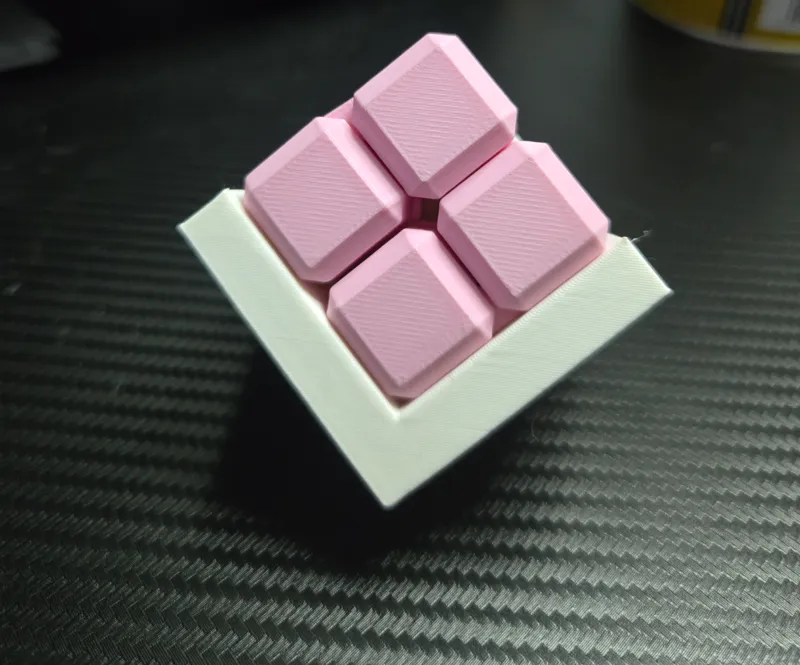 Infinity Cube Stand