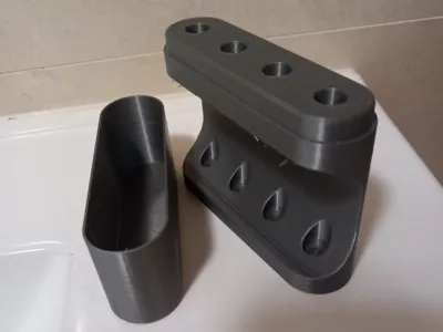 Four-unit toothbrush holder