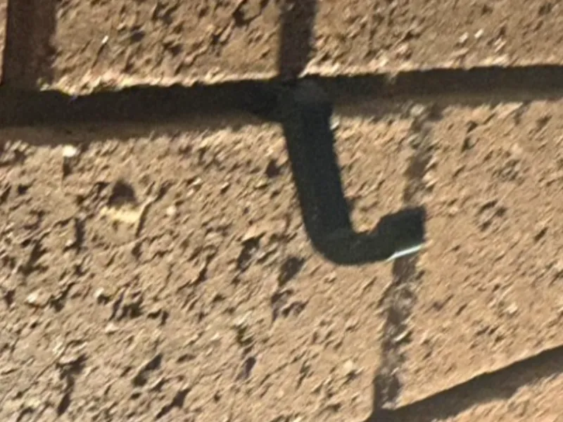 brick wall mortar joint hanger