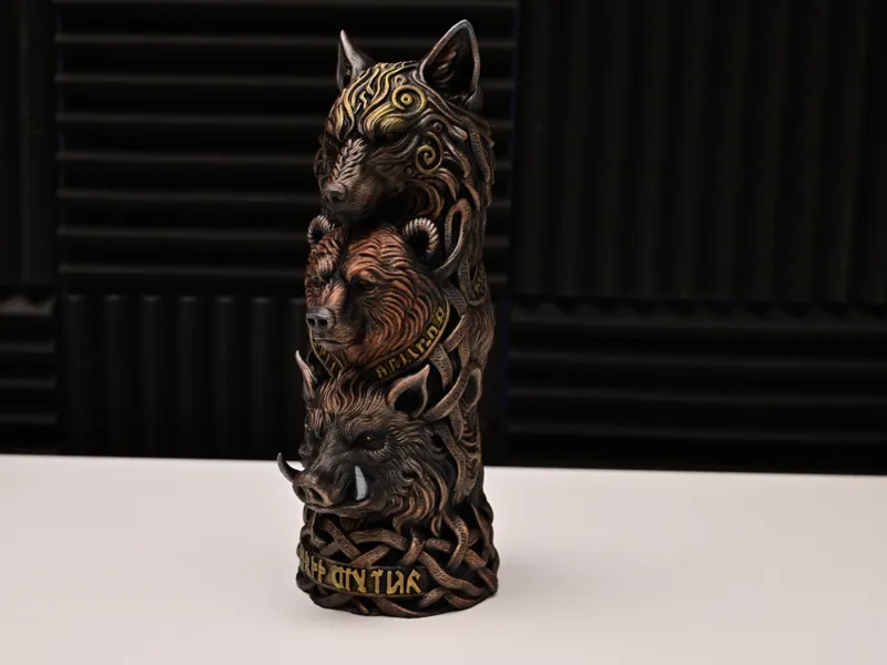 Mythic Forest Totem – Wolf, Bear & Boar Relief