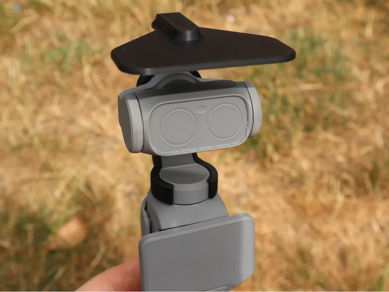 Sun Shade for Luna Ultra view 3