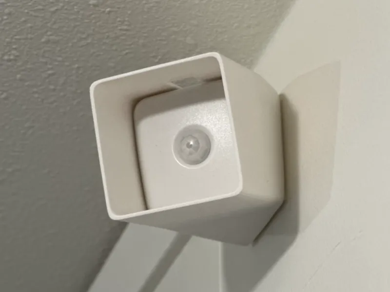 Wiz Motion Sensor Mount Holder