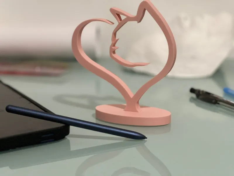 Minimalist Cat Ornament Statuette