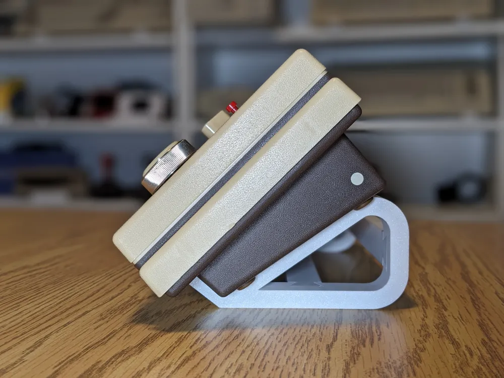 Radio Shack TV Scoreboard Shelf or Table Stand - Free 3D Print Model ...