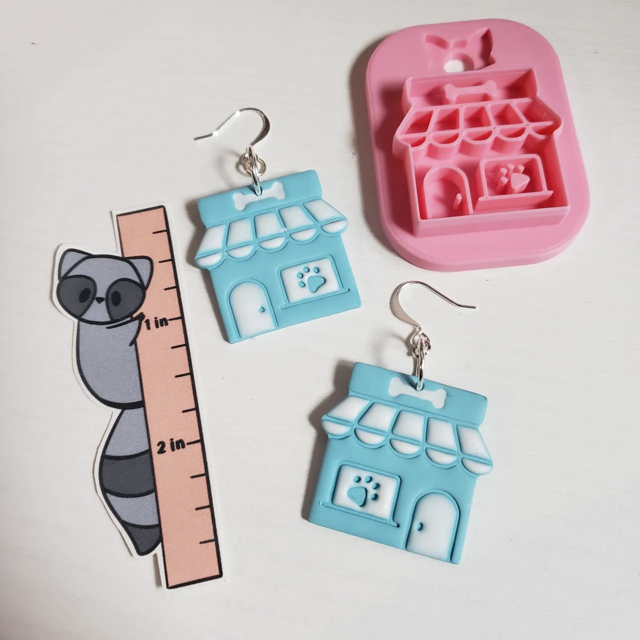 Doggy Pet Store Polymer Clay Earring Cutter view 4