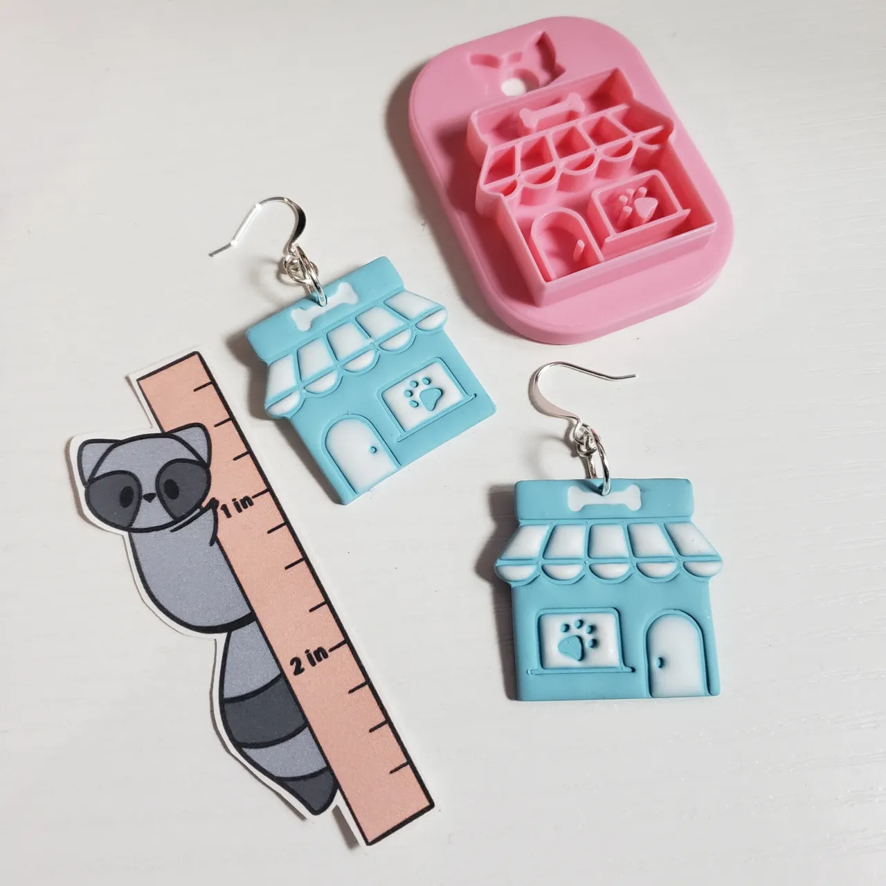 Doggy Pet Store Polymer Clay Earring Cutter view 3