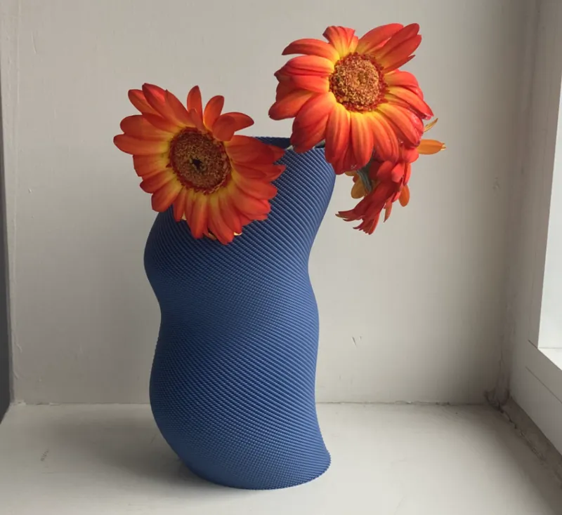 Modern Vase - Textured - Wavy