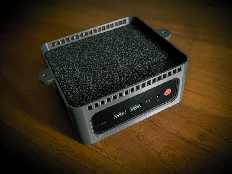 Mini PC Beelink SER5 under desk mount