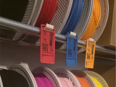 Clip/Hanger for Filament Swatch System on RepRack
