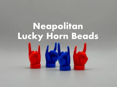 Neapolitan Lucky Horn Beads