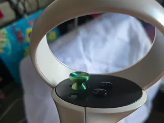 quest 2 joystick