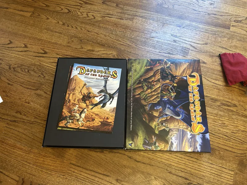 Defenders of the Realm w/ Expansions Insert