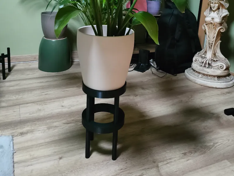 Stackable Planter Stand