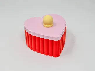 Retro Pleated Heart Trinket Box