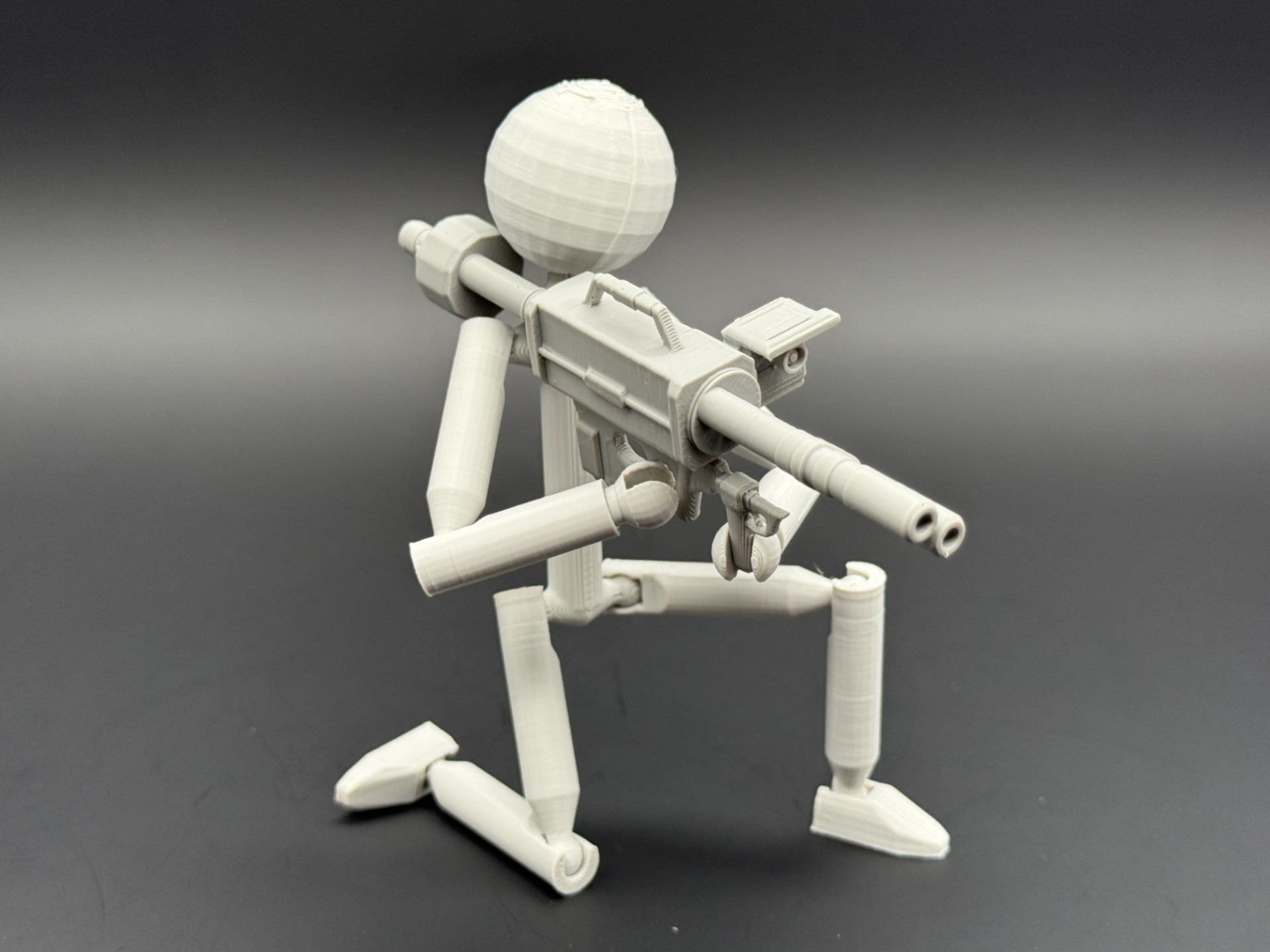 单兵双发火箭筒