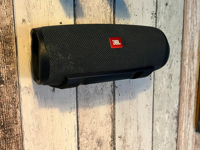 JBL speaker wall mount