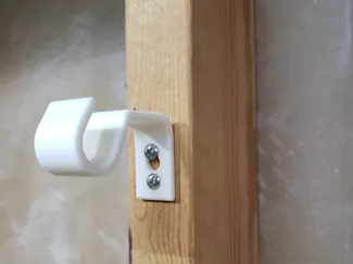 Curtain Rod Hanger