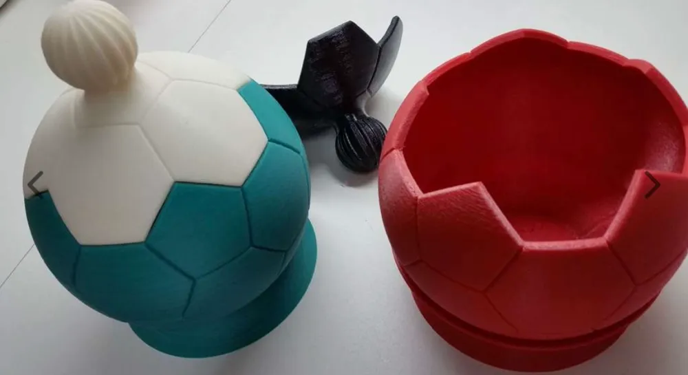 Soccer Ball Cookie jar by SneakGinger12 MakerWorld