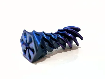 Objeto manipulable: Twisted Spiral Fidget Cone — vista de referencia 4