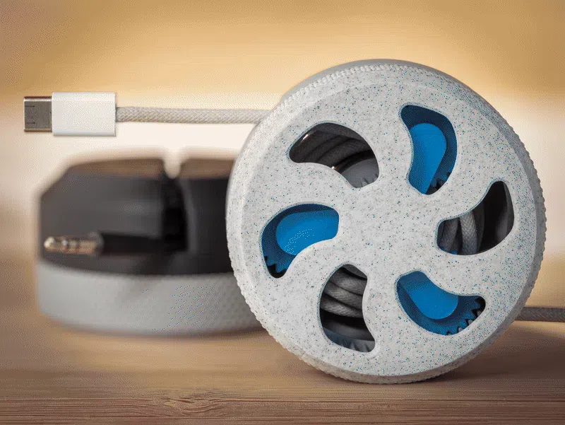 Turbo Cable Organizer - Fast winding view 2