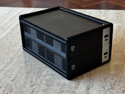 Seagate OneTouch Hub dock
