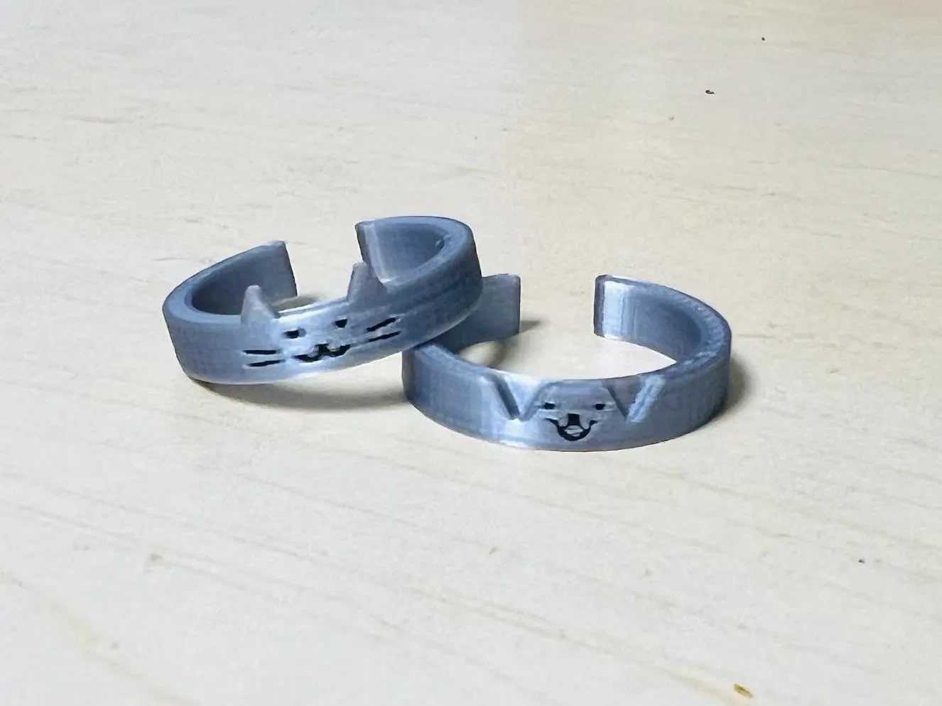 Miniatura 1 do modelo 3D 萌宠情侣对戒 小猫小狗戒指  新手快速打印 低克重 无需AMS 520 创意戒指 情人节 七夕节