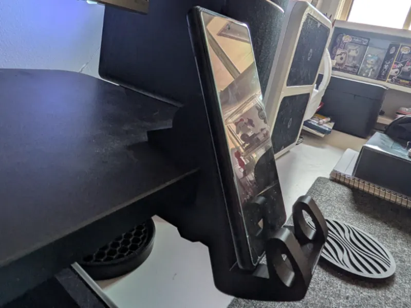 Phone/Tablet holder
