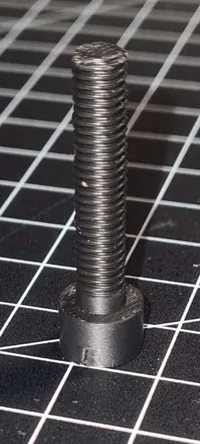 Vis à tête cylindrique M6 — modèle décoratif — photo 1