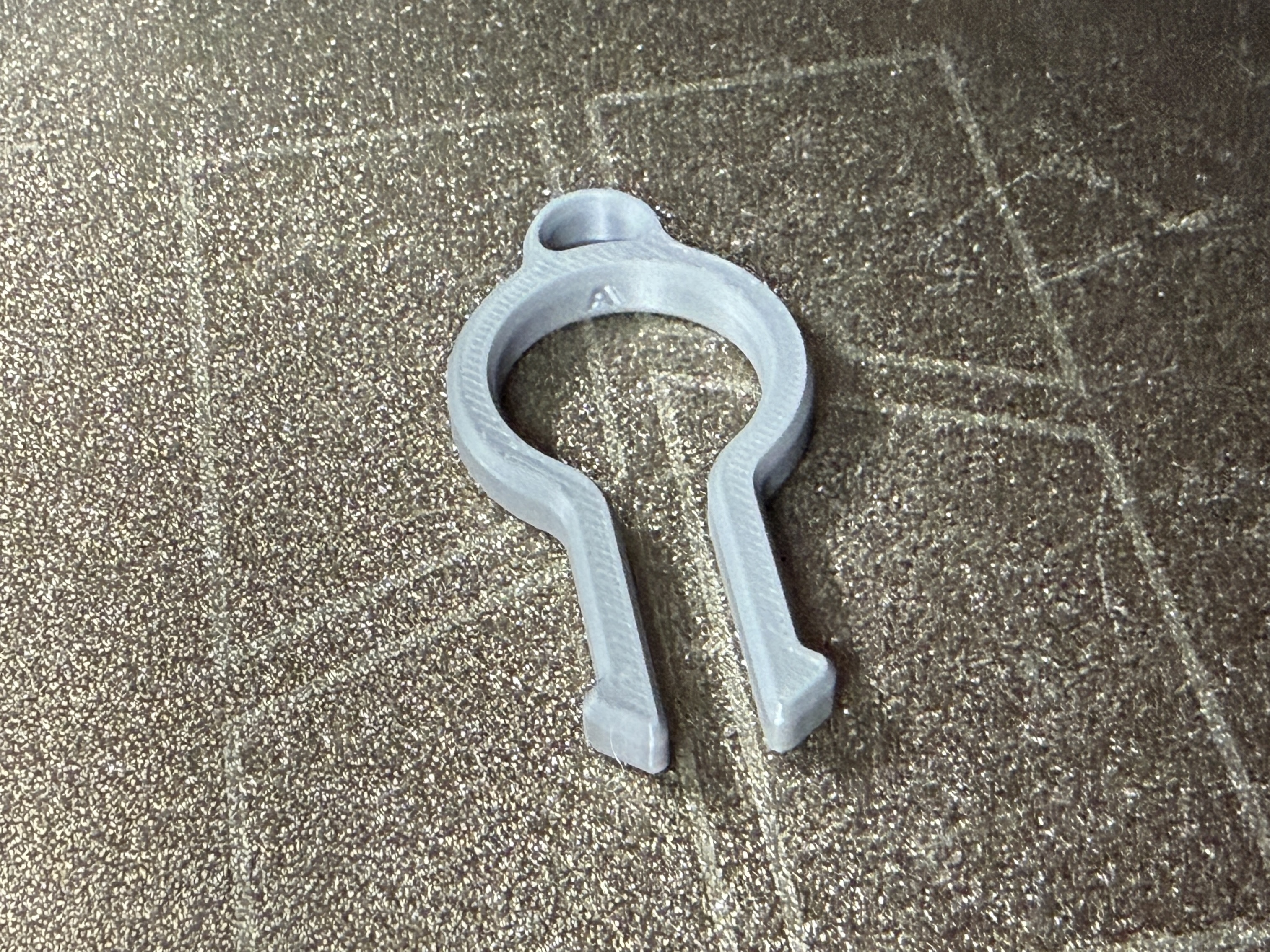 Miniatura 2 do modelo 3D Thread Protector Clip