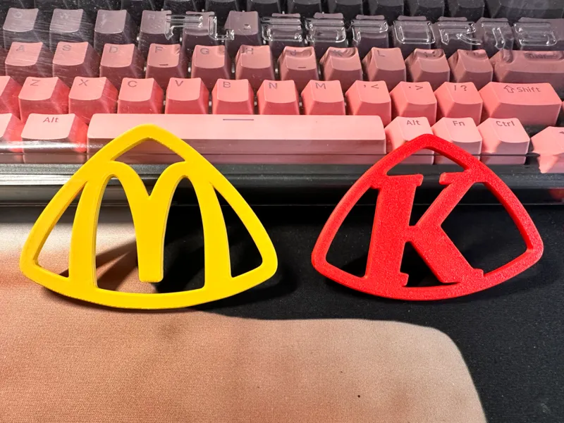 “K巴赫”肯德基KFC 创意磁力车贴 冰箱贴 （迈巴赫X麦当劳的联名梗娱乐车贴）