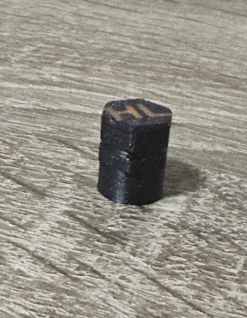 Ventilkappen mit Beschriftung