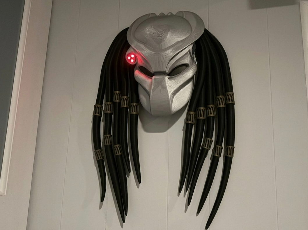 Predator Helmet with Braids 1987 original movie