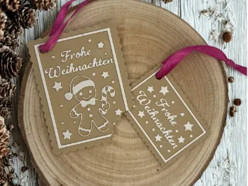 Weihnachtsanhänger in Keksform