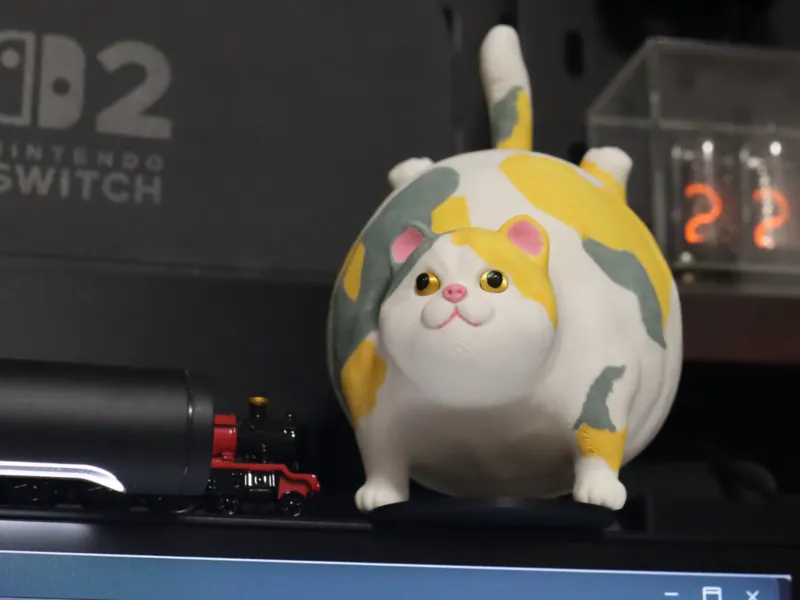 【胖成球的倒立猫】