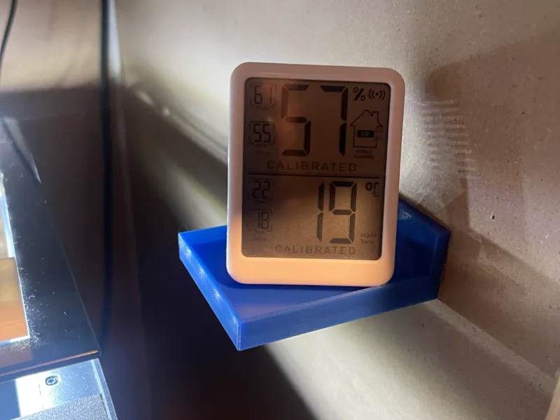 hygrometer shelf