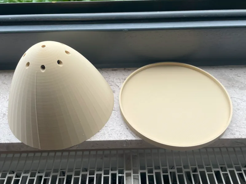 Bewässerungstopf mit Deckel 15cm