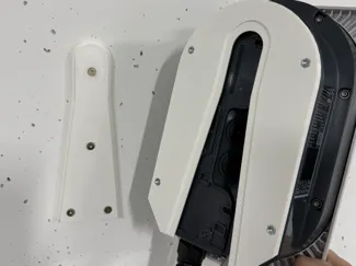Fronius Wattpilot Flex abnehmbare Wandhalterung