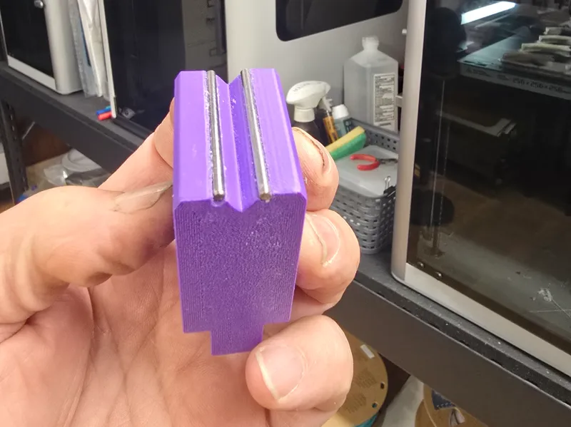 Parametric insert v die