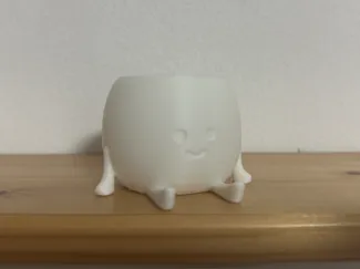 Cute sitting planter budy