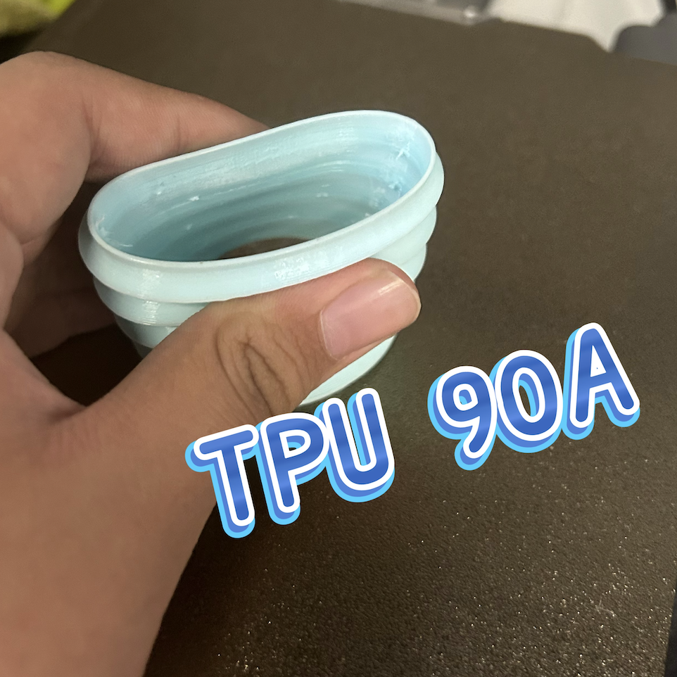 Miniatura 1 do modelo 3D TPU弹性测试波纹管