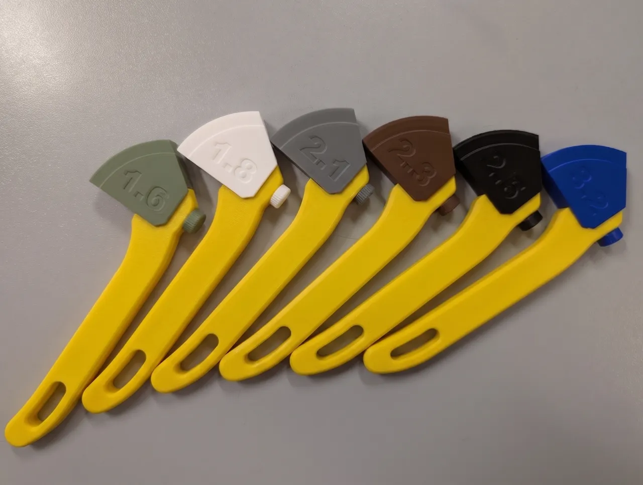 HVAC & Radiator Fin Straightener Comb view 4