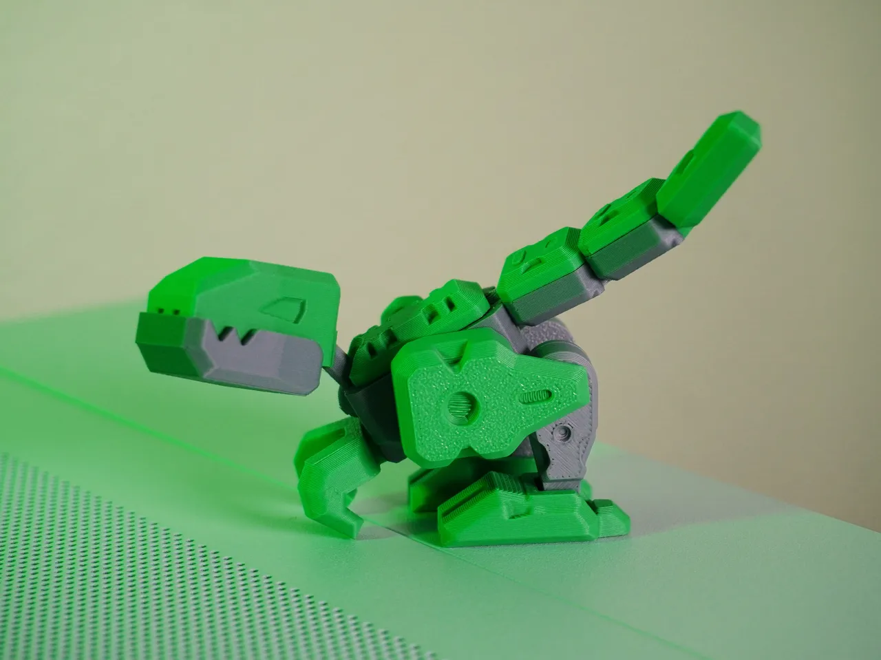 Mecha Raptor - Model Kit view 4