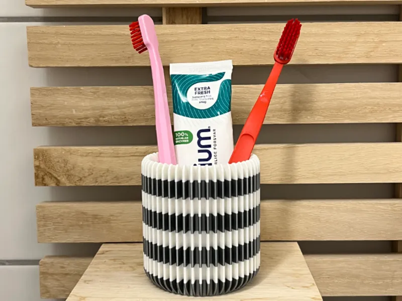 Striped Toothbrush Holder, Dual Color - 1.8h print